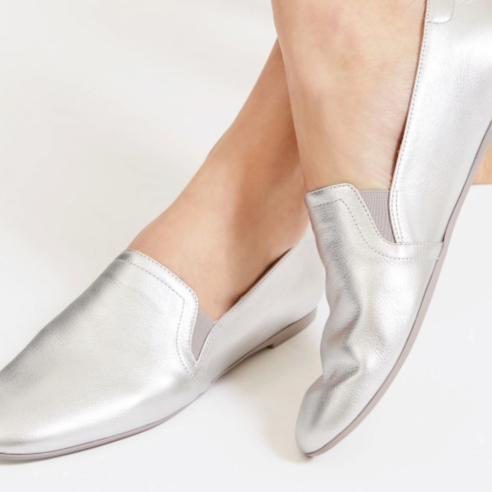 Everlane The Leather Slip-On - silver - NWT